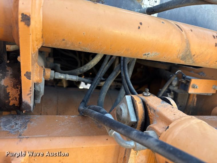 image for item EE6470 2001 Case 570MXT landscape tractor