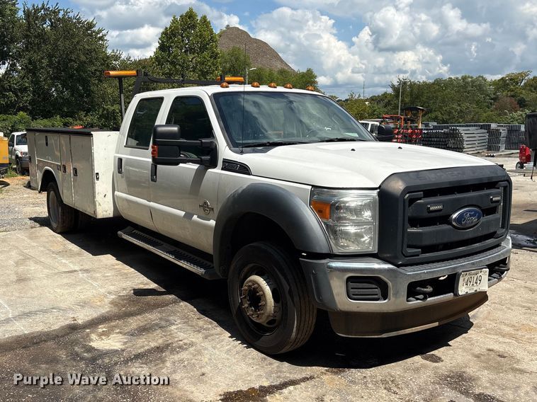 image for item EF1327 2016 Ford F550 Super Duty Crew Cab utility / service truck