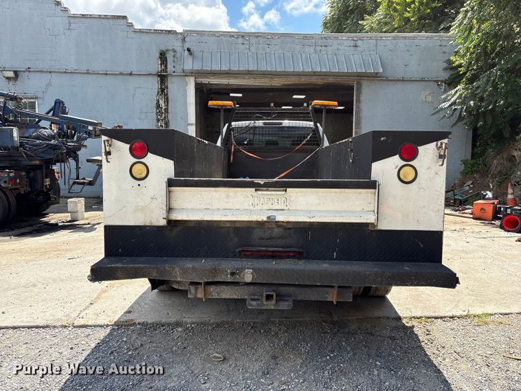 image for item EF1327 2016 Ford F550 Super Duty Crew Cab utility / service truck