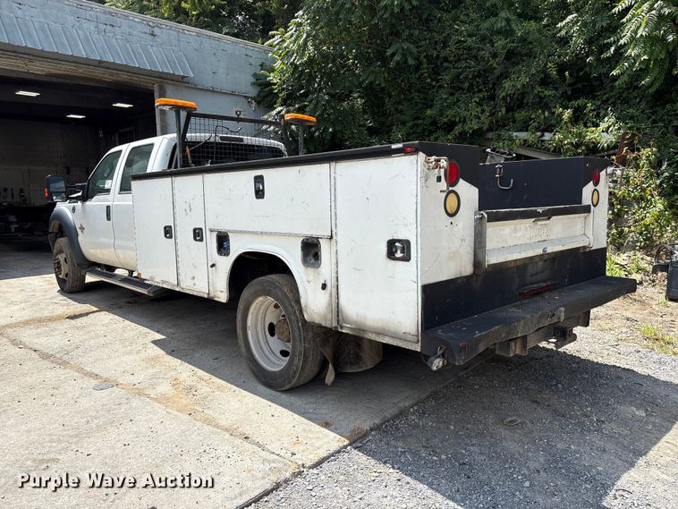 image for item EF1327 2016 Ford F550 Super Duty Crew Cab utility / service truck
