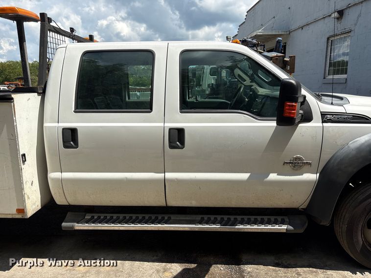 image for item EF1327 2016 Ford F550 Super Duty Crew Cab utility / service truck