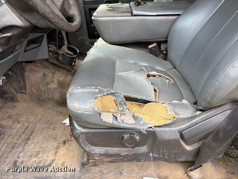 image for item EF1327 2016 Ford F550 Super Duty Crew Cab utility / service truck