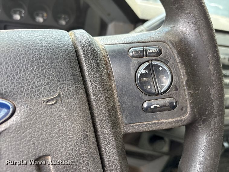 image for item EF1327 2016 Ford F550 Super Duty Crew Cab utility / service truck