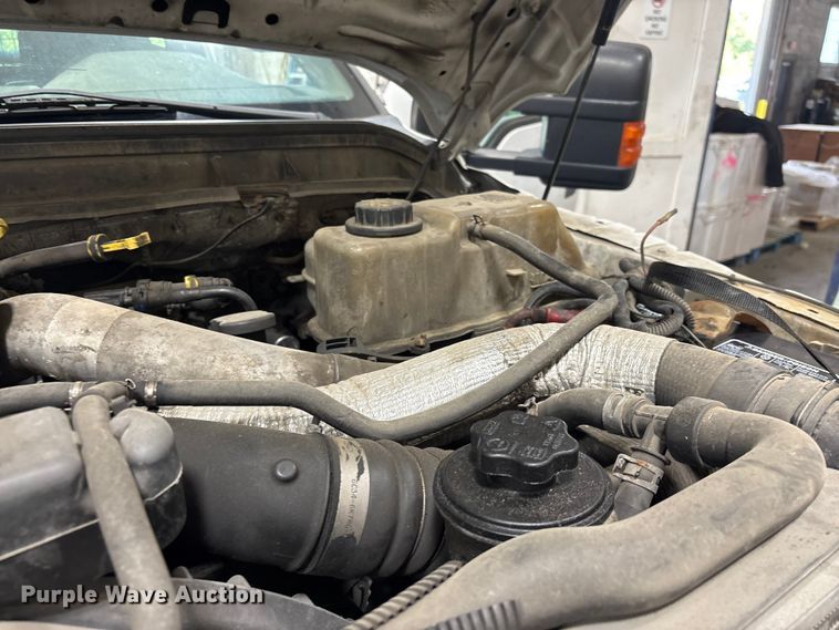 image for item EF1327 2016 Ford F550 Super Duty Crew Cab utility / service truck