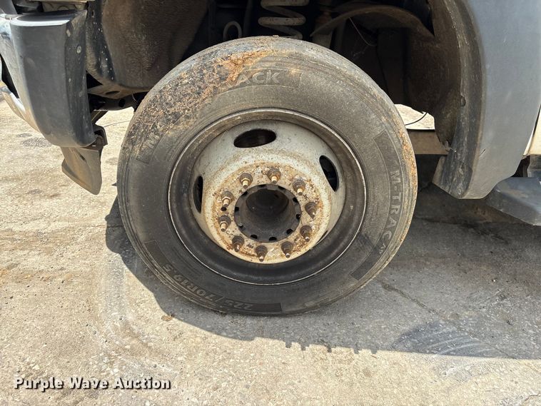 image for item EF1327 2016 Ford F550 Super Duty Crew Cab utility / service truck