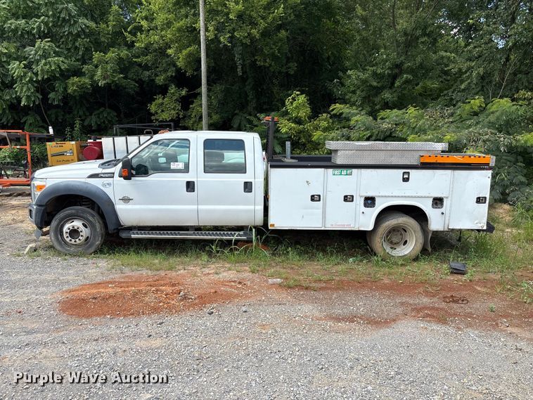 image for item EF1328 2016 Ford F550 Super Duty Crew Cab utility / service truck