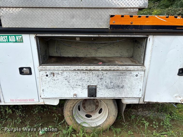 image for item EF1328 2016 Ford F550 Super Duty Crew Cab utility / service truck