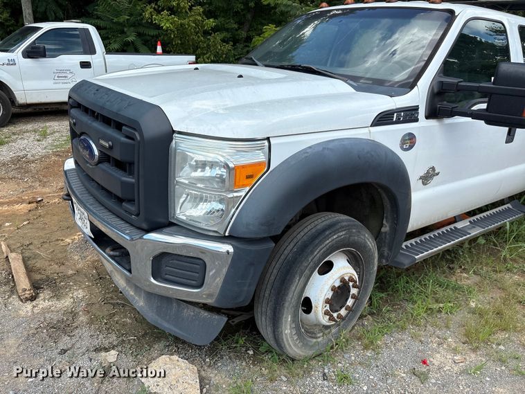 image for item EF1328 2016 Ford F550 Super Duty Crew Cab utility / service truck
