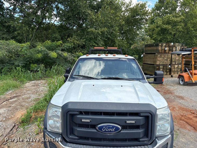 image for item EF1328 2016 Ford F550 Super Duty Crew Cab utility / service truck