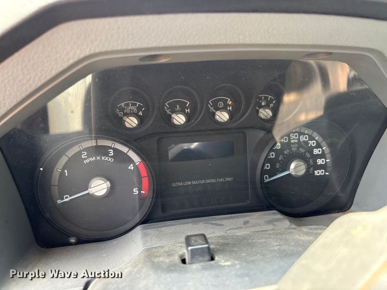 image for item EF1328 2016 Ford F550 Super Duty Crew Cab utility / service truck