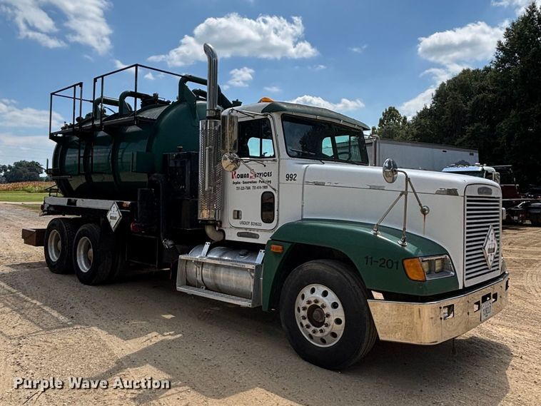 image for item EF1347 1996 Freightliner FLD vacuum truck