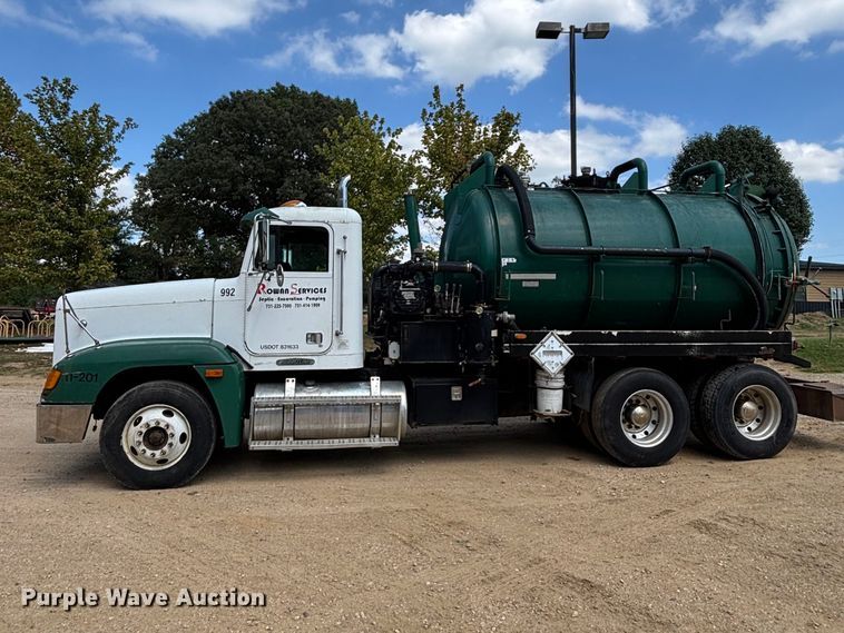 image for item EF1347 1996 Freightliner FLD vacuum truck