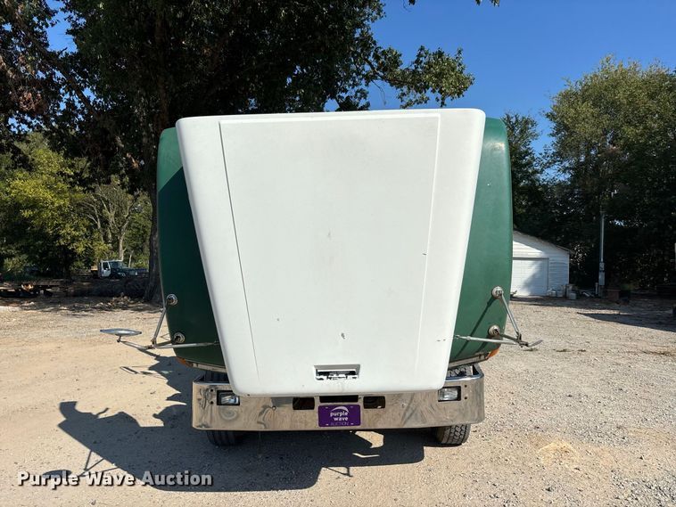 image for item EF1347 1996 Freightliner USF-1E vacuum truck