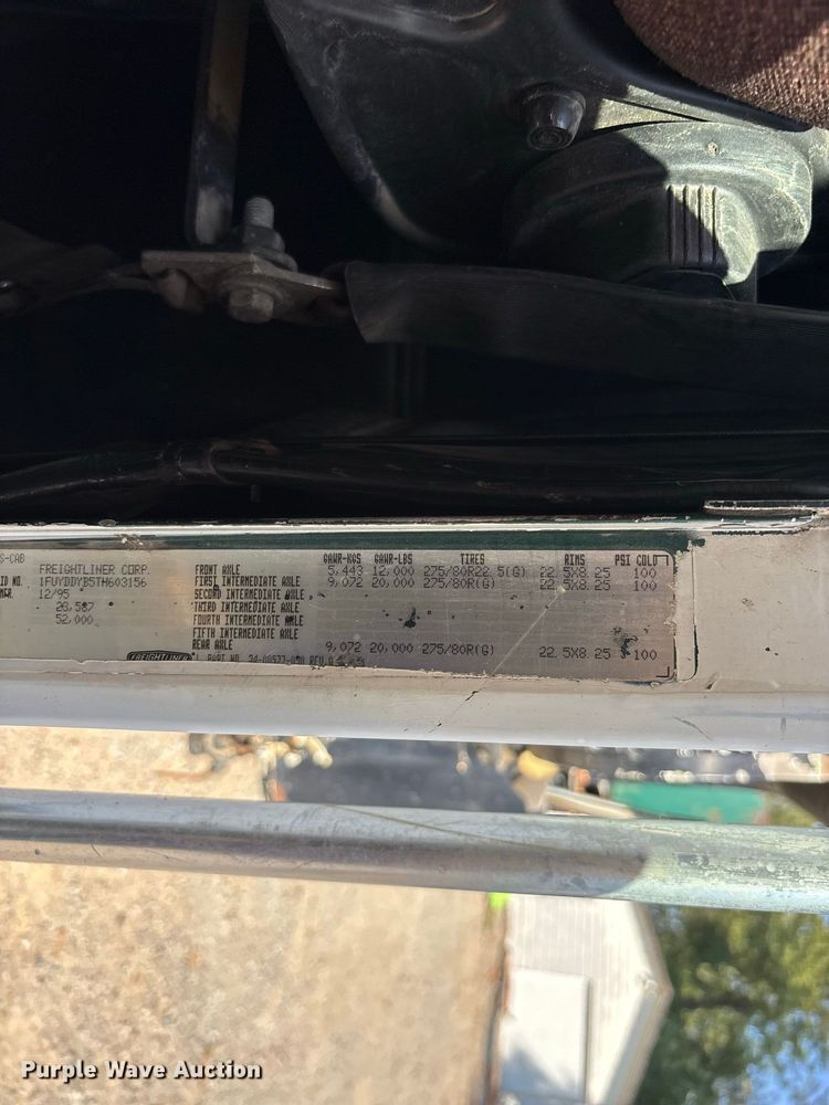 image for item EF1347 1996 Freightliner USF-1E vacuum truck