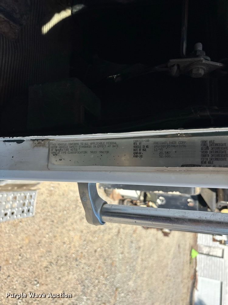 image for item EF1347 1996 Freightliner USF-1E vacuum truck