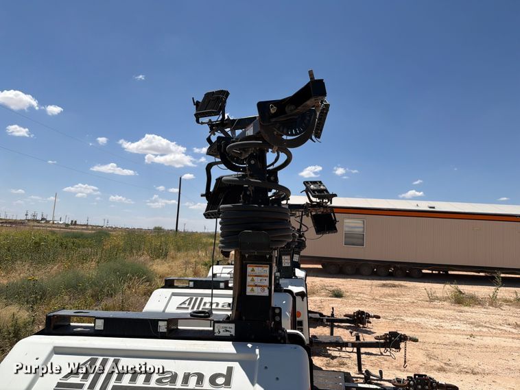 image for item EF6336 (4) Allmand Night -light pro light towers