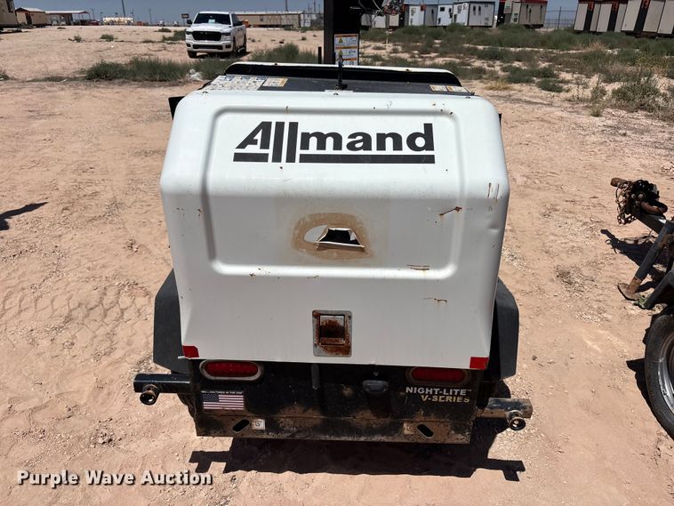 image for item EF6362 (3) Allmand NIGHT-LITE V-SERIES NLV light plants