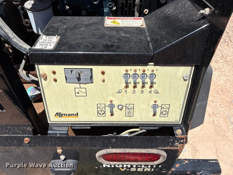 image for item EF6362 (3) Allmand NIGHT-LITE V-SERIES NLV light plants