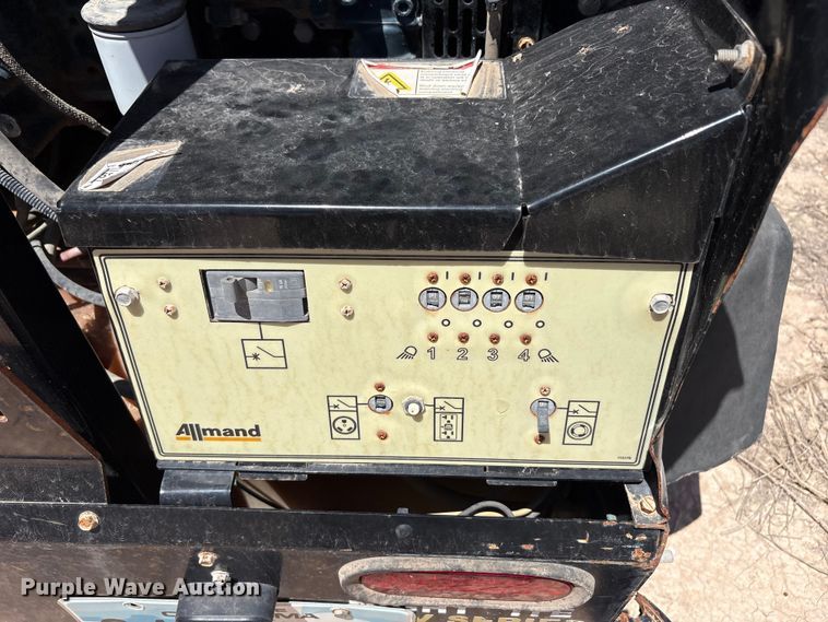 image for item EF6362 (3) Allmand NIGHT-LITE V-SERIES NLV light plants