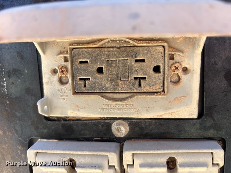 image for item EF6362 (3) Allmand NIGHT-LITE V-SERIES NLV light plants