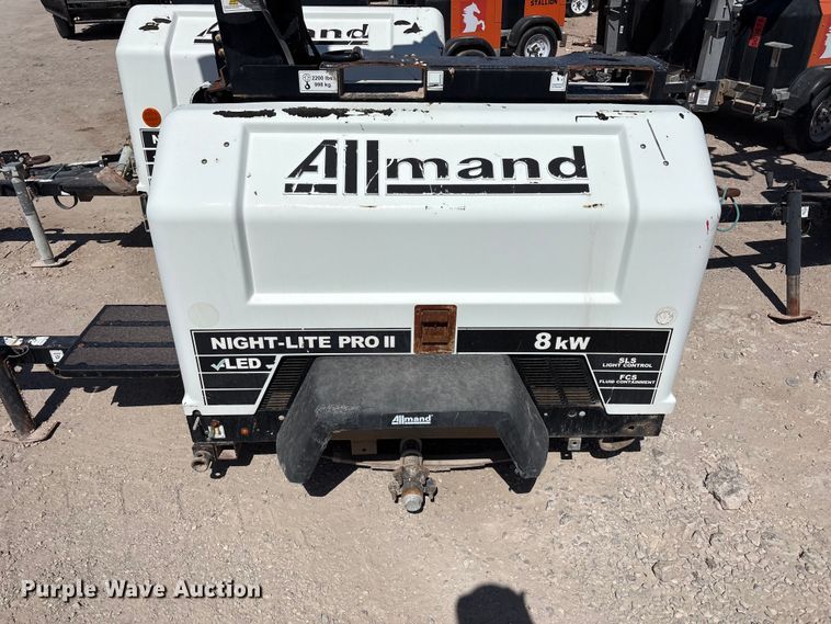 image for item EF6421 (4) Allmand NIGHT LIGHT PRO 2V light plants