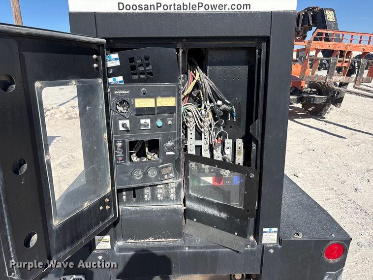 image for item EF6426 (2) generators