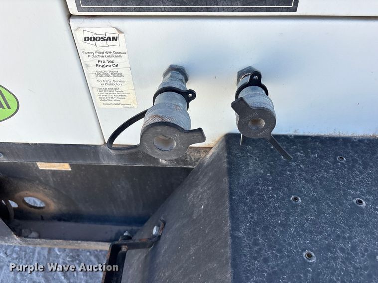 image for item EF6428 (2) Doosan G70 generators