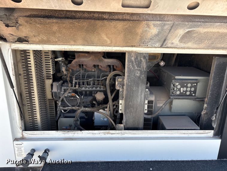 image for item EF6428 (2) Doosan G70 generators