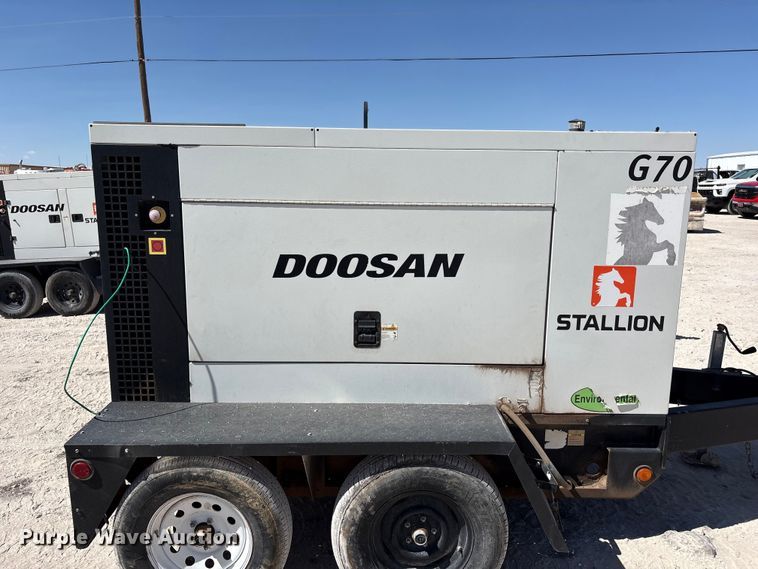 image for item EF6428 (2) Doosan G70 generators