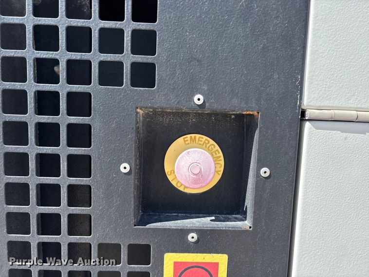 image for item EF6428 (2) Doosan G70 generators