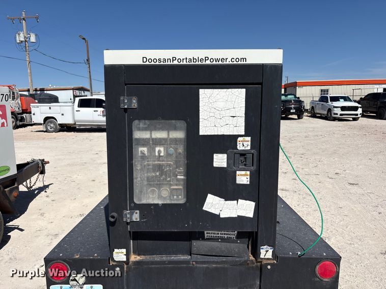 image for item EF6428 (2) Doosan G70 generators