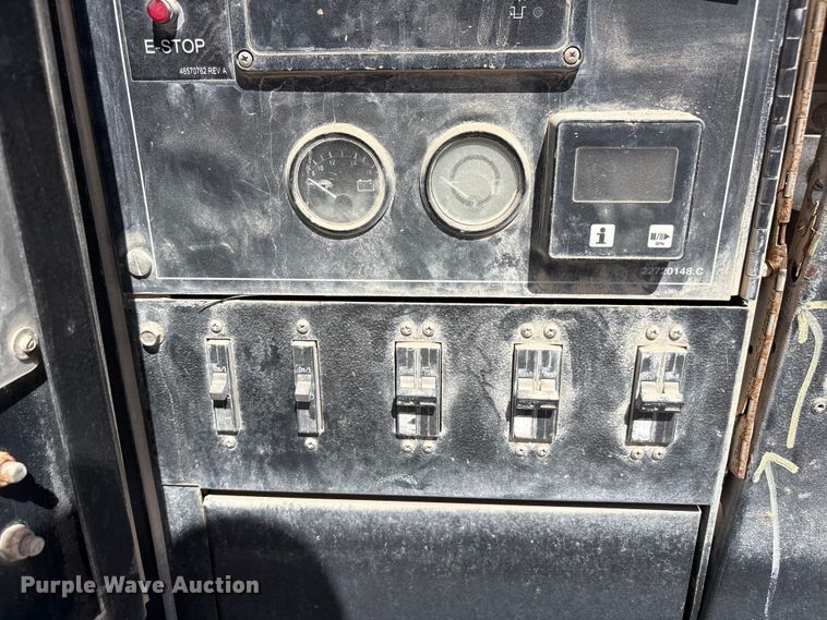 image for item EF6428 (2) Doosan G70 generators