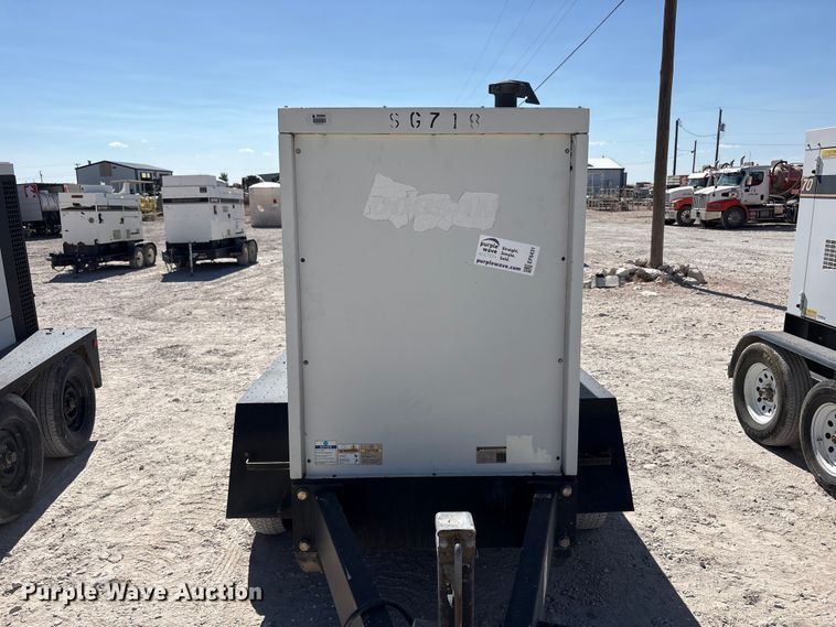 image for item EF6431 (2) Doosan G70 generators