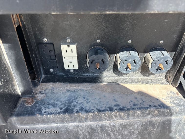 image for item EF6431 (2) Doosan G70 generators