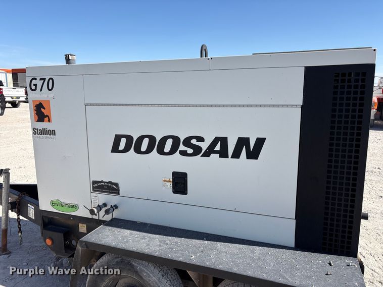 image for item EF6431 (2) Doosan G70 generators