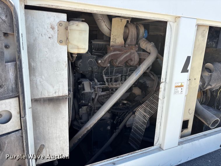 image for item EF6433 (2) Doosan G90 generators