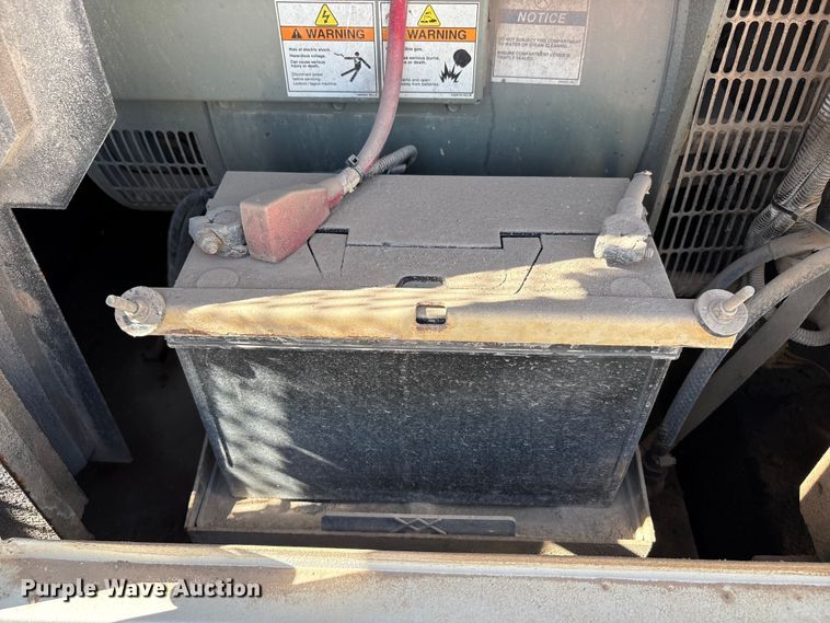 image for item EF6433 (2) Doosan G90 generators