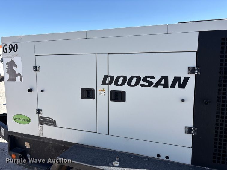 image for item EF6433 (2) Doosan G90 generators