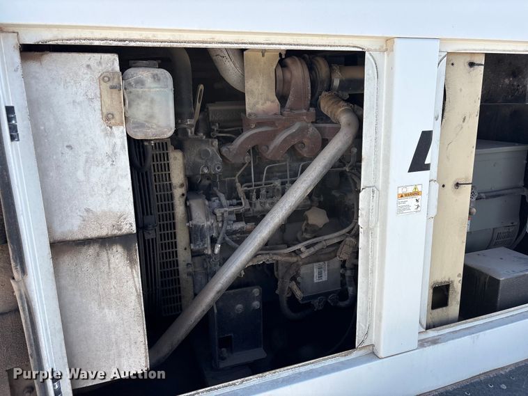 image for item EF6433 (2) Doosan G90 generators