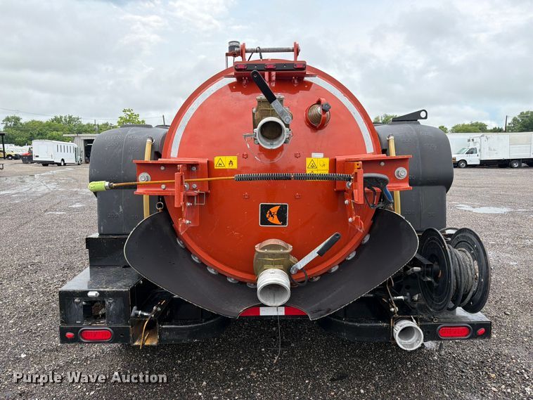 image for item EG9231 2024 Ditch Witch HX50 vacuum excavator