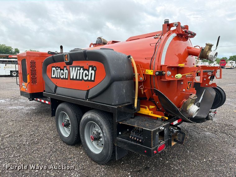 image for item EG9231 2024 Ditch Witch HX50 vacuum excavator