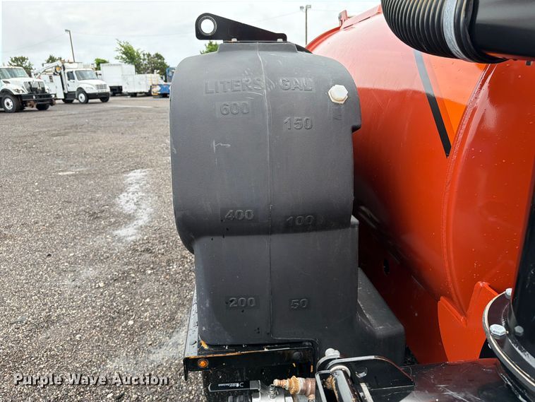 image for item EG9231 2024 Ditch Witch HX50 vacuum excavator
