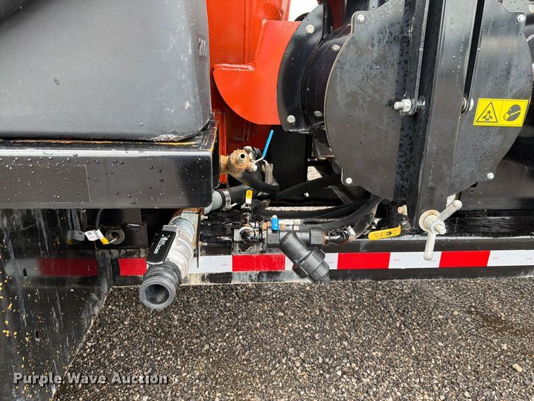 image for item EG9231 2024 Ditch Witch HX50 vacuum excavator