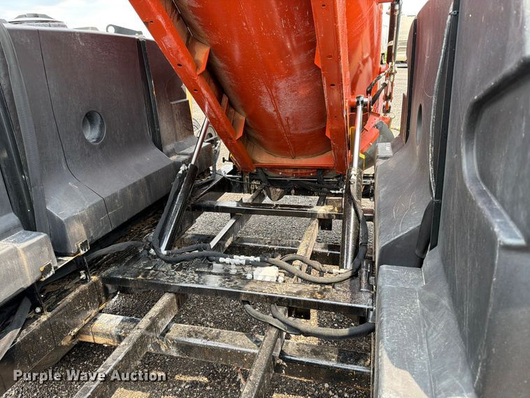 image for item EG9231 2024 Ditch Witch HX50 vacuum excavator