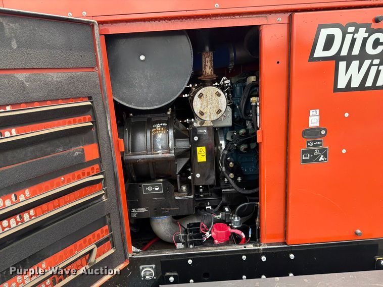 image for item EG9231 2024 Ditch Witch HX50 vacuum excavator