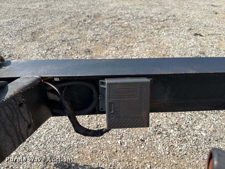 image for item EG9335 2010 Vermeer LP 555 DT vacuum trailer