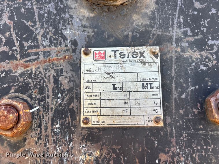 image for item EL2567 2006 Ford F750 crane truck