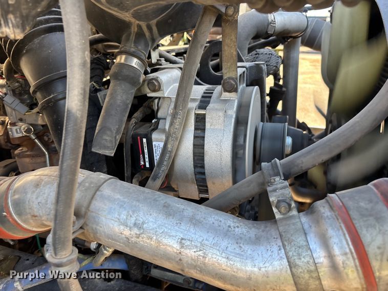 image for item EL2567 2006 Ford F750 crane truck