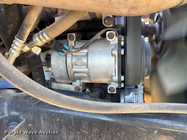 image for item EL2567 2006 Ford F750 crane truck