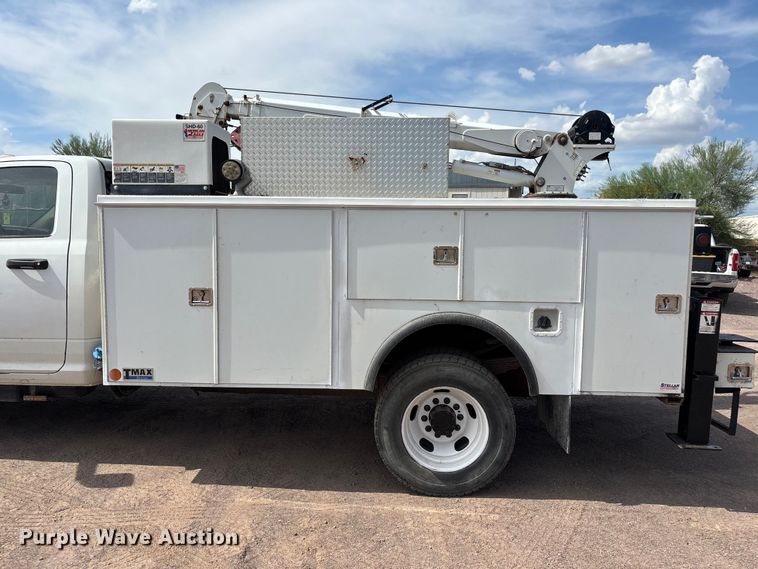 image for item EL2605 2012 Dodge Ram 5500 utility / service truck